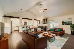 1411 Neptune Ln, Houston, TX 77062 - Photo 7