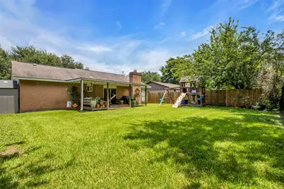 2535 Jeb Stuart Court, League City, TX 77573 - Photo 17
