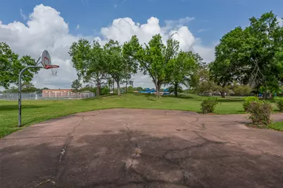 730 Seamaster Drive, Houston, TX 77062 - Photo 25