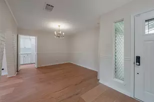 730 Seamaster Dr, Houston, TX 77062 - Photo 3