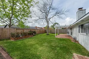 730 Seamaster Dr, Houston, TX 77062 - Photo 31