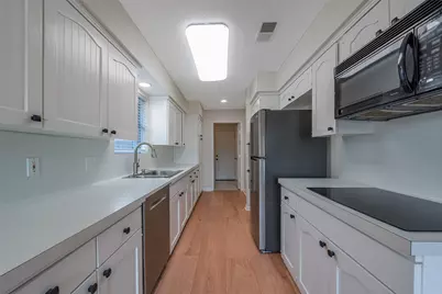 730 Seamaster Drive, Houston, TX 77062 - Photo 11