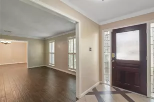 10911 Elmdale Dr, Houston, TX 77070 - Photo 9