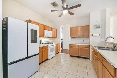 22022 Willow Downs Drive, Tomball, TX 77375 - Photo 11