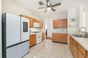 22022 Willow Downs Dr, Tomball, TX 77375 - Photo 11