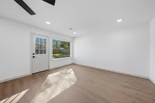 5002 Cedar Creek Dr, Dickinson, TX 77539 - Photo 21