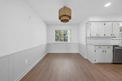 5002 Cedar Creek Drive, Dickinson, TX 77539 - Photo 13