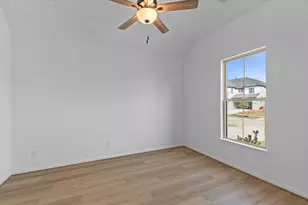 2518 Gleaming Pear Dr, Manvel, TX 77578 - Photo 15