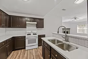 18210 Beaverdell Dr, Tomball, TX 77377 - Photo 9