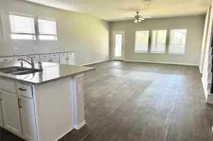 12310 New River Trl, Conroe, TX 77384 - Photo 5