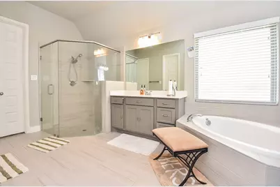 9331 Stablewood Lakes Lane, Tomball, TX 77375 - Photo 17