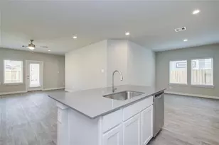 2918 Stamford Hl Ln, Houston, TX 77047 - Photo 3