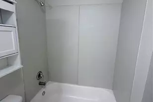 866 N Victory Dr, Houston, TX 77088 - Photo 11