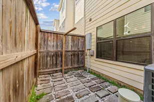 650 Westcross St, Houston, TX 77018 - Photo 27