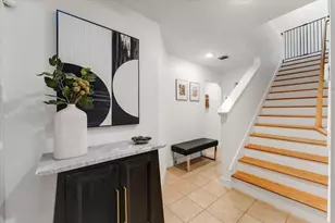 650 Westcross St, Houston, TX 77018 - Photo 9