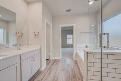 14257 Lake Lodge Drive, Conroe, TX 77384 - Photo 13