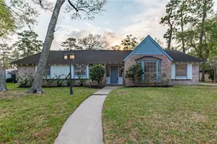 2706 Williamsburg Dr, Dickinson, TX 77539 - Photo 1