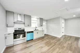 1218 Des Jardines St, Houston, TX 77023 - Photo 7