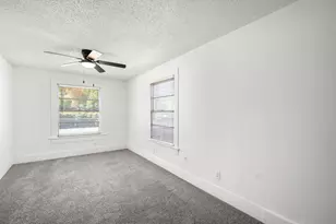 904 Mansfield St, Houston, TX 77091 - Photo 7