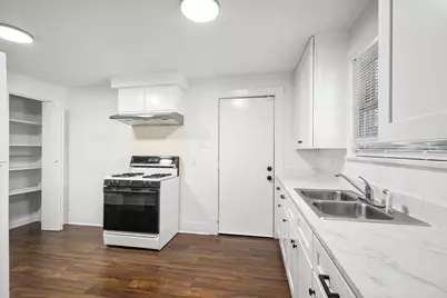 904 Mansfield Street, Houston, TX 77091 - Photo 5