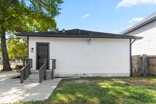 904 Mansfield St, Houston, TX 77091 - Photo 15