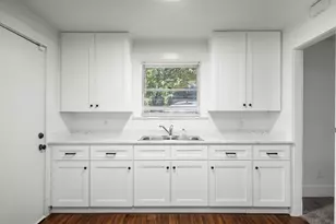 904 Mansfield St, Houston, TX 77091 - Photo 3