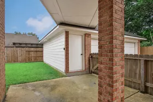 11711 Spring Path Ct, Tomball, TX 77377 - Photo 43