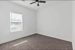 8501 Denby St, Houston, TX 77012 - Photo 7