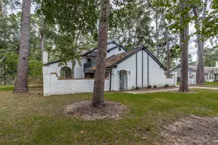 6611 Falling Waters Dr, Spring, TX 77379 - Photo 5