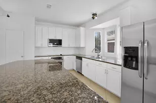 8703 Silver Lure Dr, Humble, TX 77346 - Photo 11