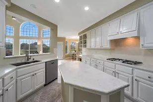 24403 Falcon Point Dr, Katy, TX 77494 - Photo 11