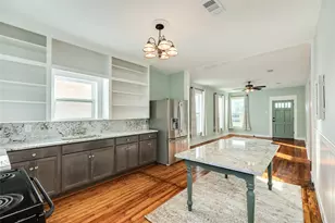 3602 Ave S 1/2, Galveston, TX 77550 - Photo 13