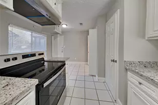 12706 Pantano Drive, Houston, TX 77065 - Photo 5