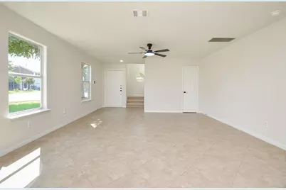 3906 Hollow Cove Lane, Richmond, TX 77469 - Photo 5