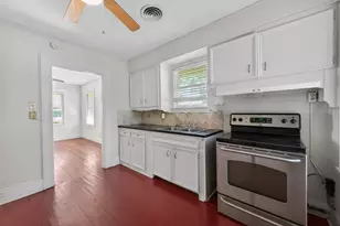 231 Lakeview Dr, Sugar Land, TX 77498 - Photo 11