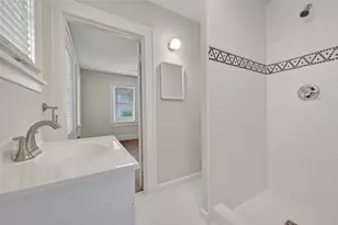 231 Lakeview Dr, Sugar Land, TX 77498 - Photo 17