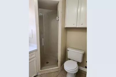 11410 Spring Grove Drive, Houston, TX 77099 - Photo 9