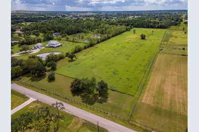 2126 County Road 367, Alvin, TX 77511 - Photo 3