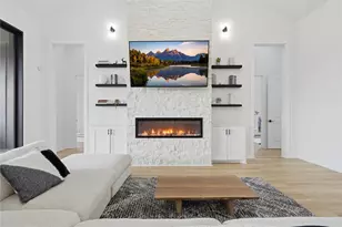 150 Quiet Springs Trl, Willis, TX 77378 - Photo 9