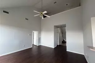 1915 Laurel Bay Dr, Houston, TX 77014 - Photo 13