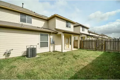 12242 Maura Lane, Houston, TX 77044 - Photo 3