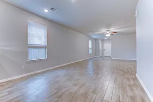 24803 Russet Bluff Trl, Houston, TX 77336 - Photo 13