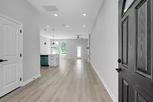 14833 Spica Ct, Willis, TX 77318 - Photo 3