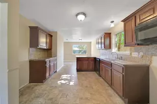 19842 Arrowsmith Dr, Humble, TX 77338 - Photo 3