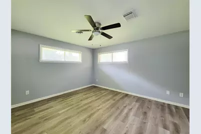 1102 Avenue C, Sweeny, TX 77480 - Photo 19