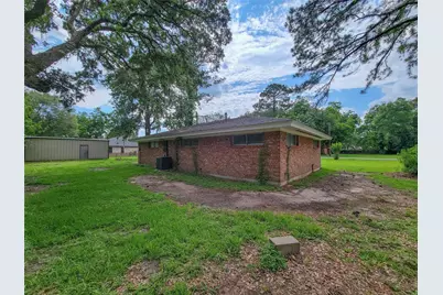 1102 Avenue C, Sweeny, TX 77480 - Photo 29