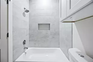 5222 Gold St, Houston, TX 77026 - Photo 11