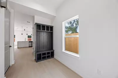 5222 Gold Street #B, Houston, TX 77026 - Photo 3