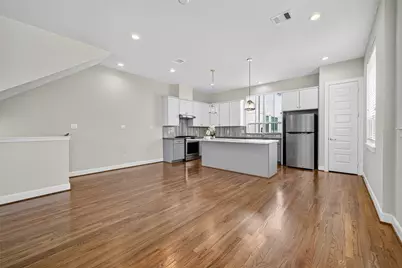 2812 Grand Fountains Drive #F, Houston, TX 77054 - Photo 19