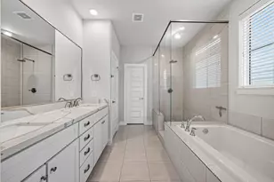 2812 Grand Fountains Dr, Houston, TX 77054 - Photo 21